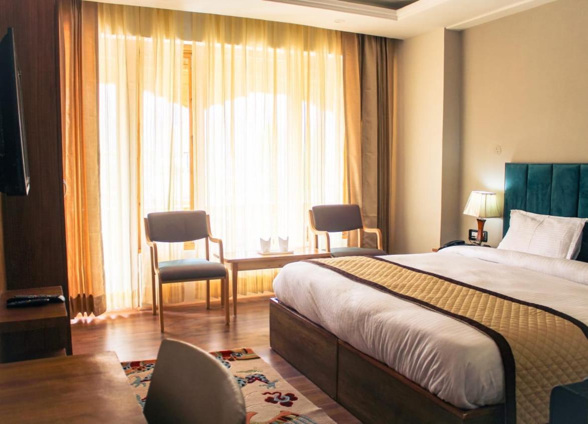 Kanishka Hotel Ladakh By Lexstays Λεχ Εξωτερικό φωτογραφία