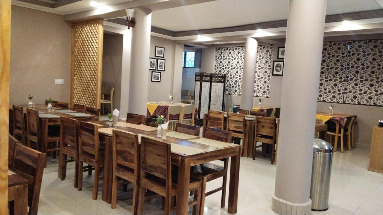 Kanishka Hotel Ladakh By Lexstays Λεχ Εξωτερικό φωτογραφία