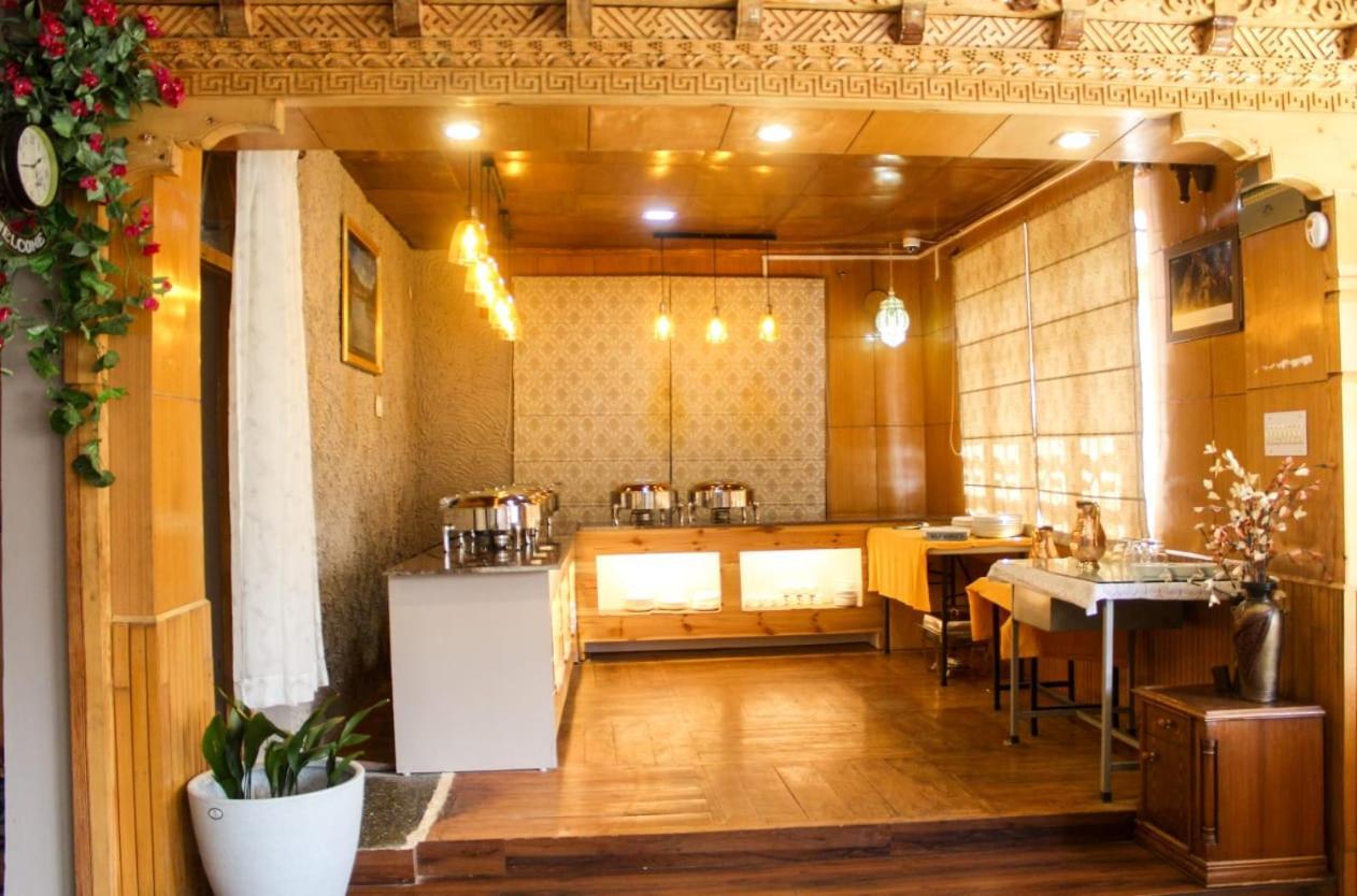 Kanishka Hotel Ladakh By Lexstays Λεχ Εξωτερικό φωτογραφία